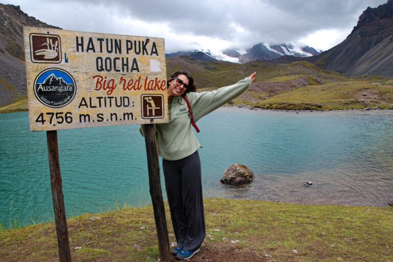 Trek 2 Días: 7 Lagunas Ausangate y Montaña Arcoíris (Vinicunca) desde Cusco